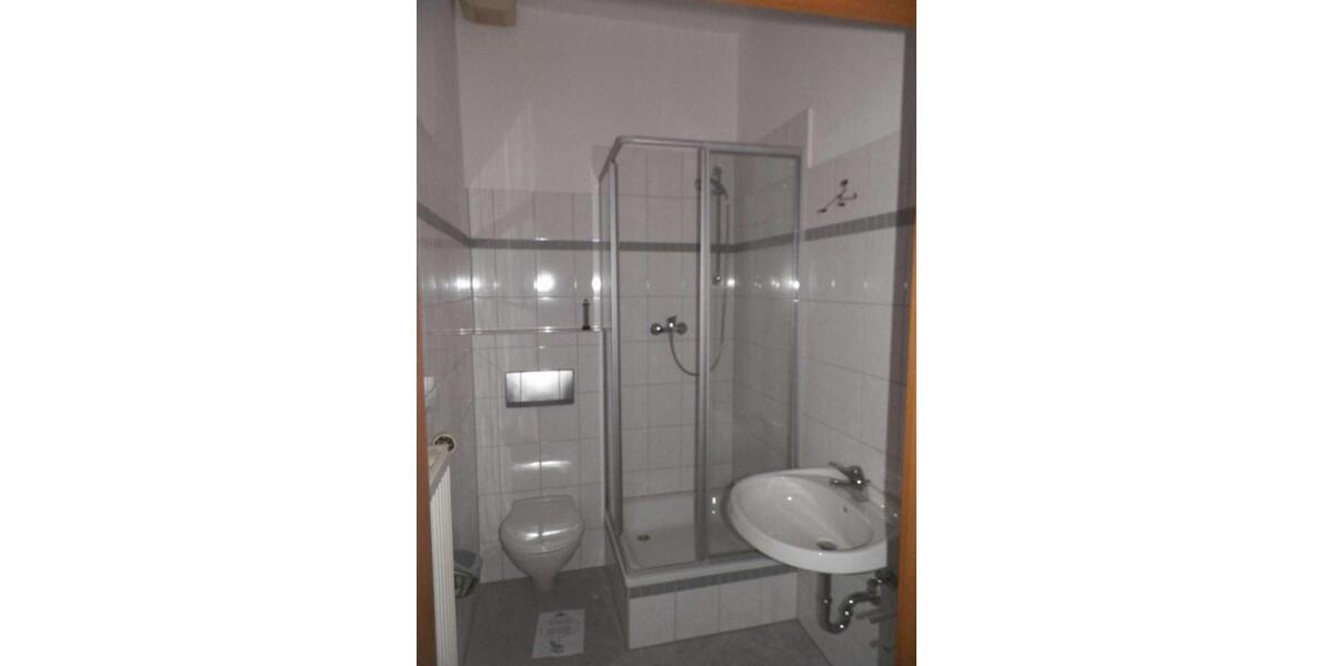 Erdgeschoßwohnung Zwickau - 2 Zimmer, 6 m&sup2;, 320&euro; | Angebot:22739654