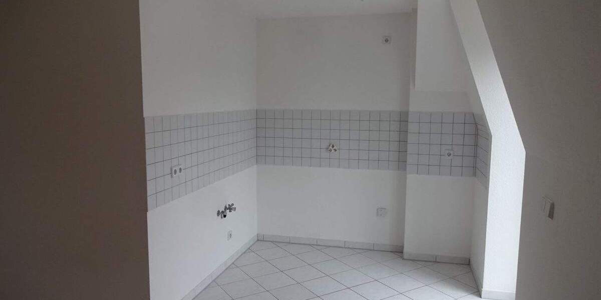 Etagenwohnung Zwickau Pölbitz - 2 Zimmer, 46 m&sup2;, 280&euro; | Angebot:25780739