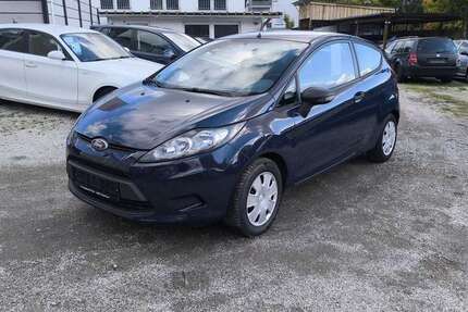 Ford Fiesta 180.000 km 2.599 &euro; Neukirchen 08459