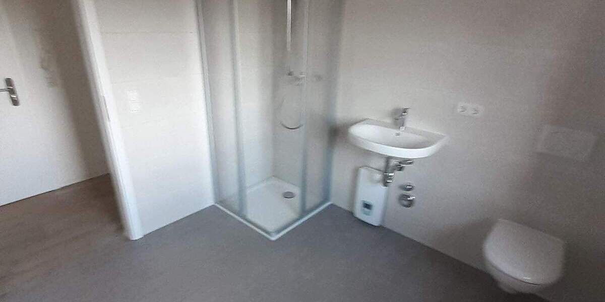 Etagenwohnung Oelsnitz/Erzgebirge Oelsnitz - 2 Zimmer, 66 m&sup2;, 430&euro; | Angebot:25673065