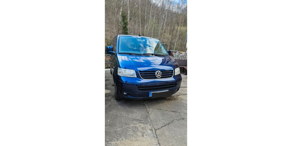 VW T5 Multivan 330.000 km 8.900 &euro; Schwarzenberg 08340