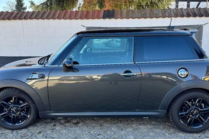 Mini Cooper SD 198.763 km 6.600 &euro; Zwickau 08058