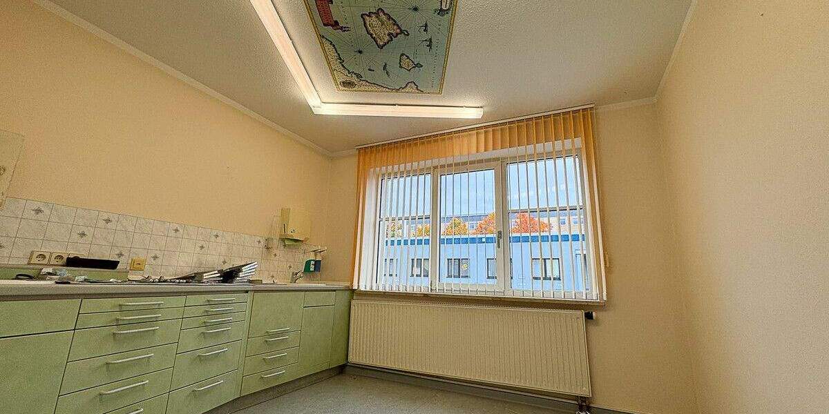 Gewerbeobjekt Lößnitz - 7 Zimmer, 120 m&sup2;, 159.000&euro; | Angebot:25688220