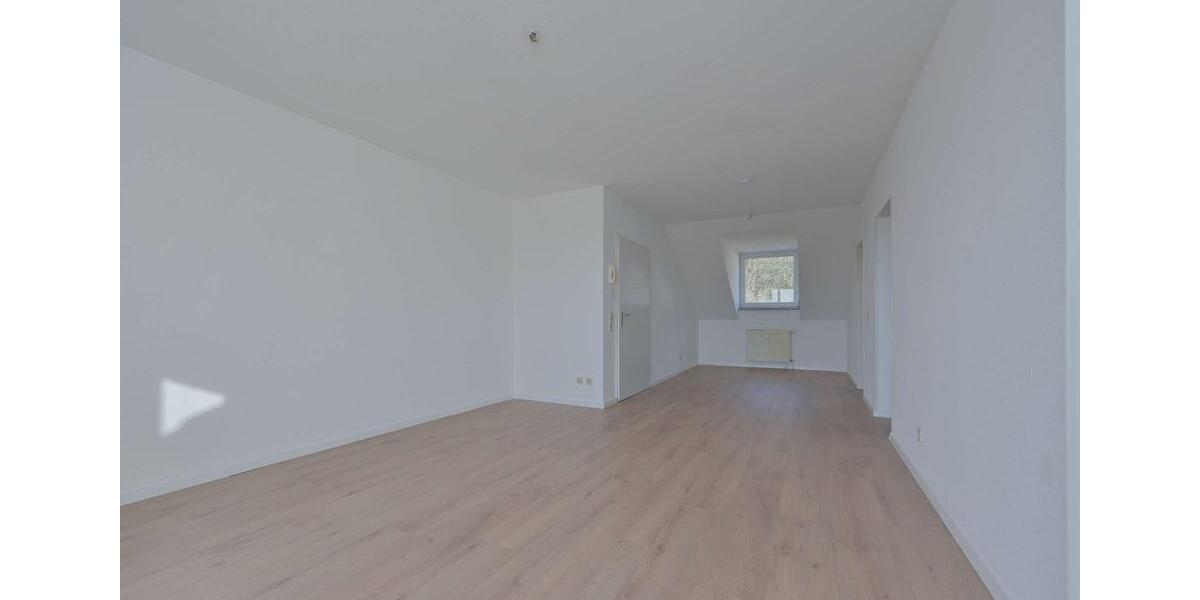 Etagenwohnung Hohenstein-Ernstthal Ernstthal - 2 Zimmer, 57 m&sup2;, 350&euro; | Angebot:25717063