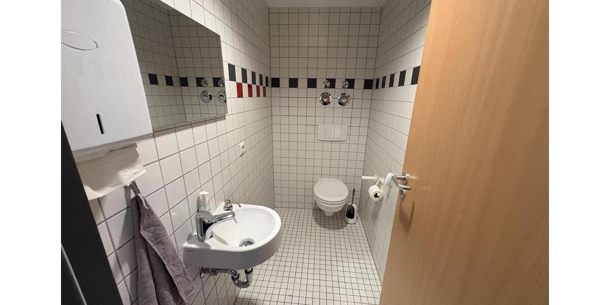 Gewerbeobjekt Zwickau - 1.180&euro; | Angebot:25544527