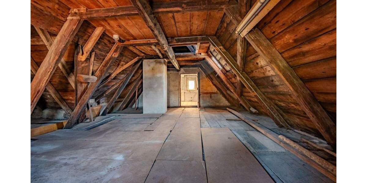 Einfamilienhaus Jahnsdorf/Erzgeb Jahnsdorf - 6 Zimmer, 118 m&sup2;, 35.000&euro; | Angebot:25735292