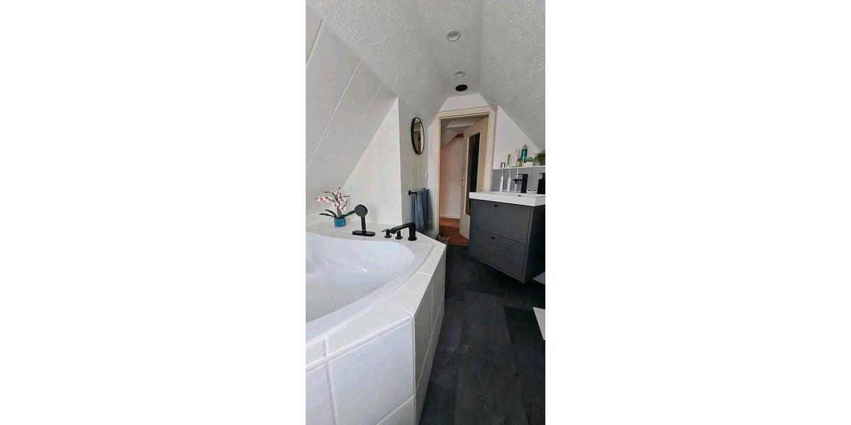 Einfamilienhaus Zwickau Cainsdorf - 7 Zimmer, 160 m&sup2;, 240.000&euro; | Angebot:27117922