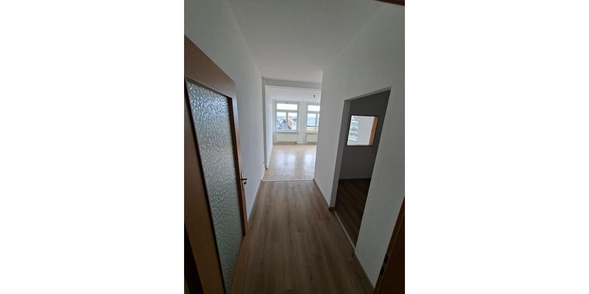 Etagenwohnung Hohenstein-Ernstthal Ernstthal - 1 Zimmer, 38 m&sup2;, 340&euro; | Angebot:24522423