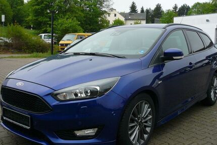 Ford Focus 99.000 km 10.590 &euro; Schneeberg 08289