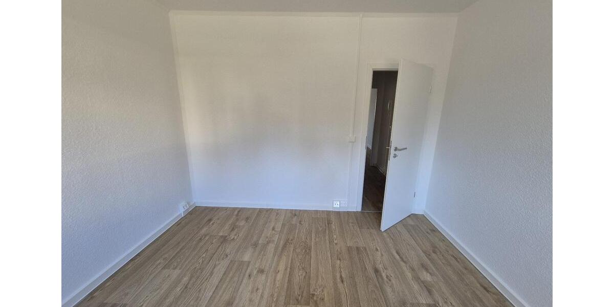 Etagenwohnung Hohenstein-Ernstthal Ernstthal - 3 Zimmer, 56 m&sup2;, 366&euro; | Angebot:24781254
