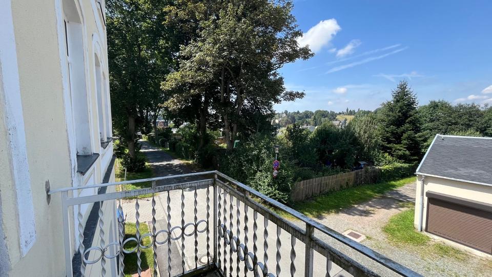 Etagenwohnung Lengenfeld - 2 Zimmer, 62 m&sup2;, 345&euro; | Angebot:17043485