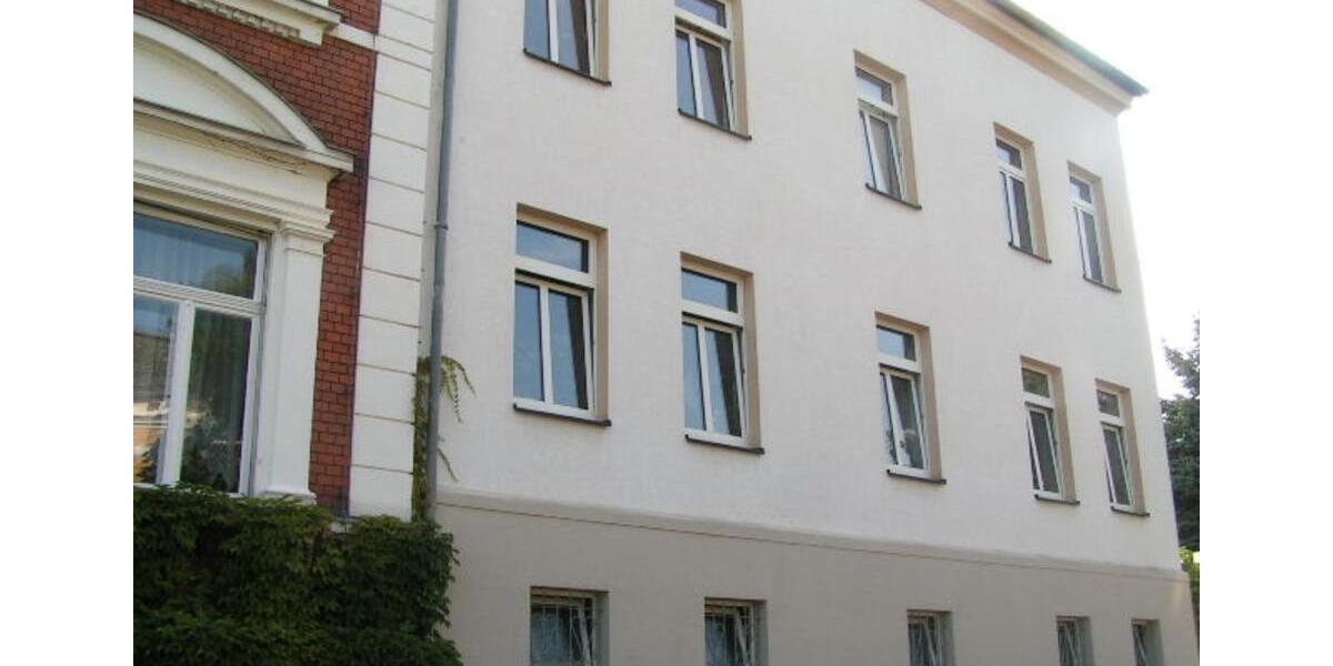 Hochparterre Werdau - 4 Zimmer, 90 m&sup2;, 475&euro; | Angebot:24417980