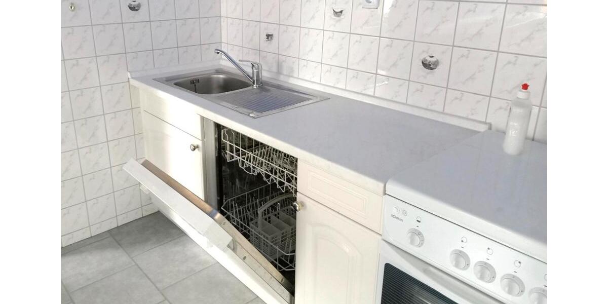 Etagenwohnung Zwickau Neuplanitz - 5 Zimmer, 100 m&sup2;, 650&euro; | Angebot:26293191