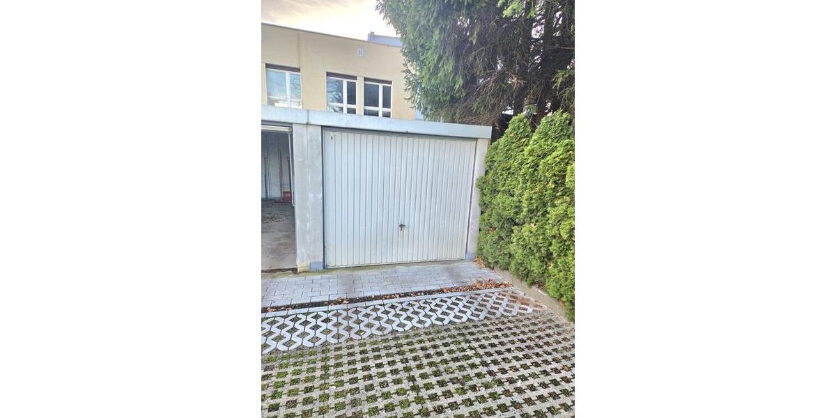 Attraktive 3-Zimmer-Eigentumswohnung mit Balkon und Garage! Ideal für Kapitalanleger! - Erdgeschoßwohnung Limbach-Oberfrohna Oberfrohna | Angebot:25916725
