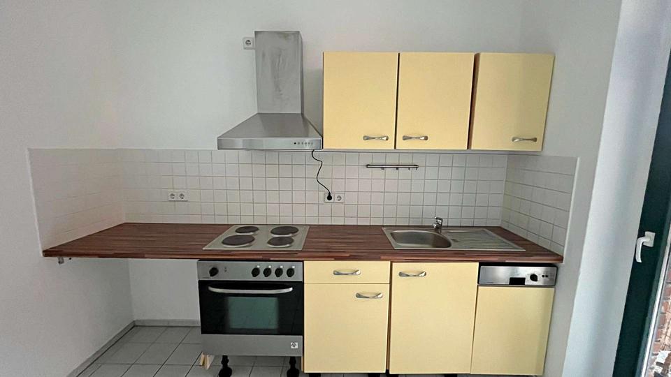 Etagenwohnung Zwickau - 3 Zimmer, 66 m&sup2;, 430&euro; | Angebot:24521200