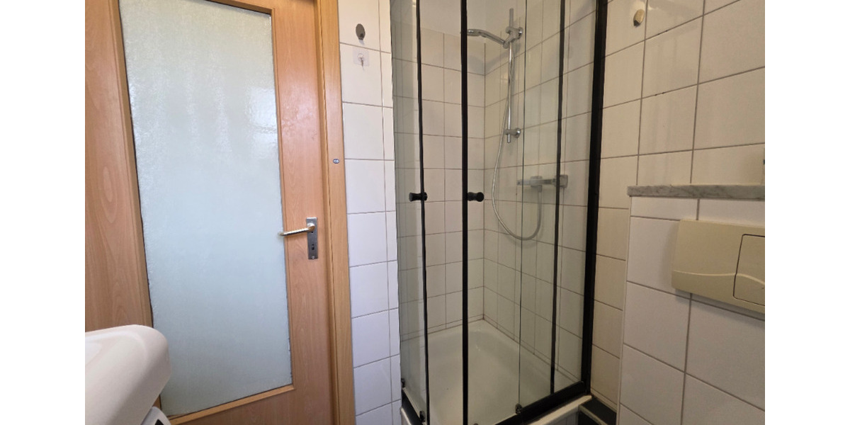 Etagenwohnung Meerane - 2 Zimmer, 47 m&sup2;, 650&euro; | Angebot:24533570