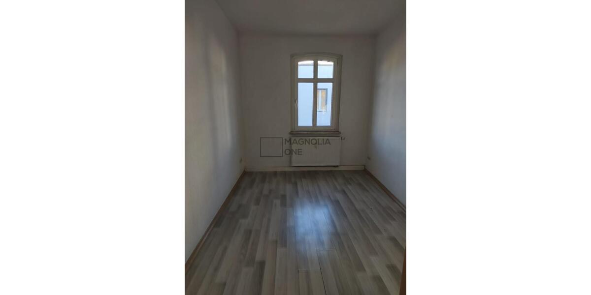 Etagenwohnung Gößnitz - 4 Zimmer, 80 m&sup2;, 553&euro; | Angebot:21473224