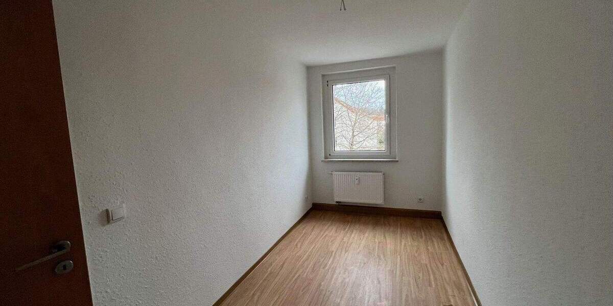 Etagenwohnung Zwickau Marienthal - 3 Zimmer, 56 m&sup2;, 249&euro; | Angebot:25739889