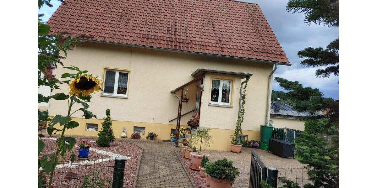 Einfamilienhaus Glauchau - 6 Zimmer, 125 m&sup2;, 250.000&euro; | Angebot:25286220