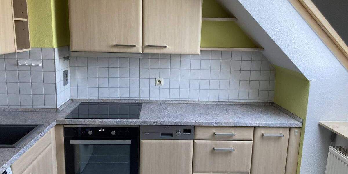 Etagenwohnung Zwickau Pölbitz - 2 Zimmer, 57 m&sup2;, 74.000&euro; | Angebot:25707419