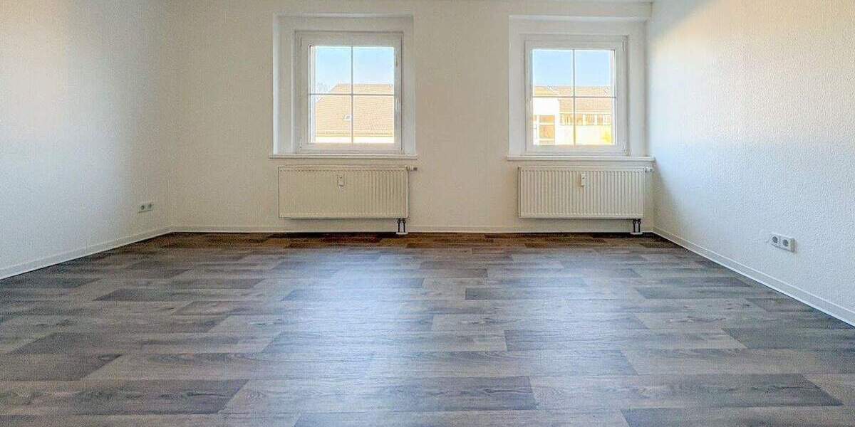 Etagenwohnung Zwickau Pölbitz - 2 Zimmer, 57 m&sup2;, 349&euro; | Angebot:25800681