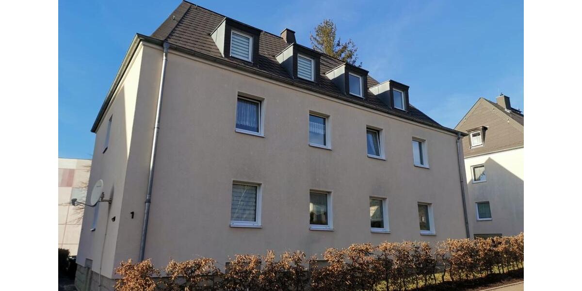 Etagenwohnung Reichenbach im Vogtland - 2 Zimmer, 56 m&sup2;, 280&euro; | Angebot:23022377