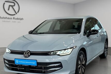 VW Golf 9.411 km 24.479 &euro; Oelsnitz/Erzgebirge 09376
