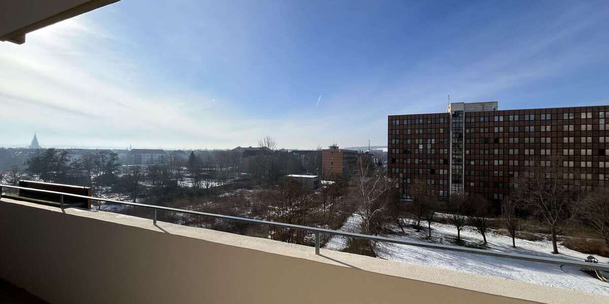 Etagenwohnung Zwickau Pölbitz - 3 Zimmer, 70 m&sup2;, 319&euro; | Angebot:25397900