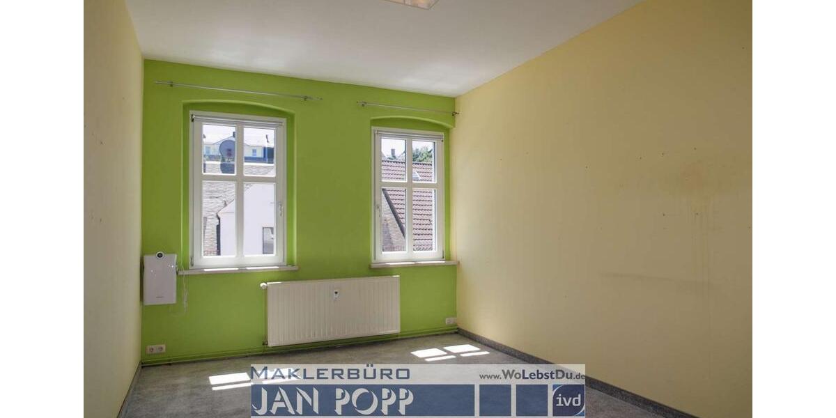 Etagenwohnung Greiz - 3 Zimmer, 127 m&sup2;, 650&euro; | Angebot:24751618