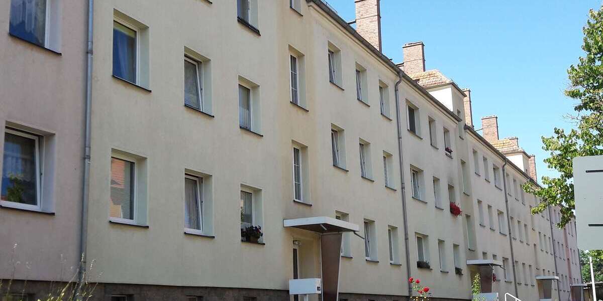 Etagenwohnung Werdau Werdau, Stadt - 3 Zimmer, 64 m&sup2;, 382&euro; | Angebot:24640777