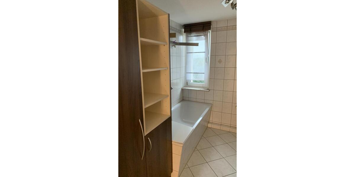 Etagenwohnung Oberlungwitz - 2 Zimmer, 47 m&sup2;, 283&euro; | Angebot:25963482