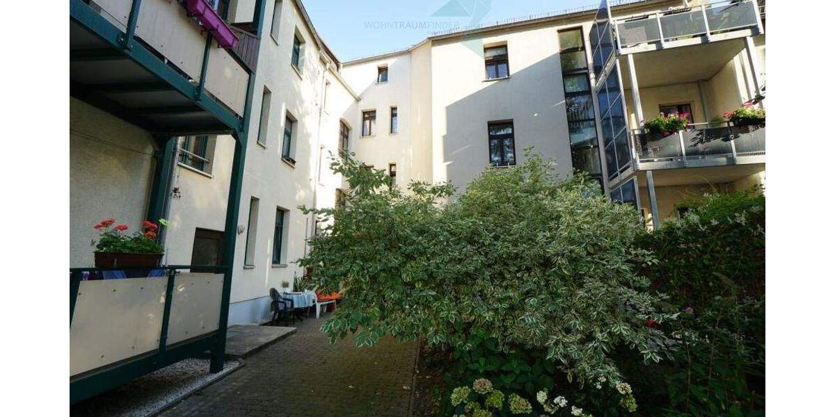 Etagenwohnung Zwickau Innenstadt - 3 Zimmer, 82 m&sup2;, 499&euro; | Angebot:25836170