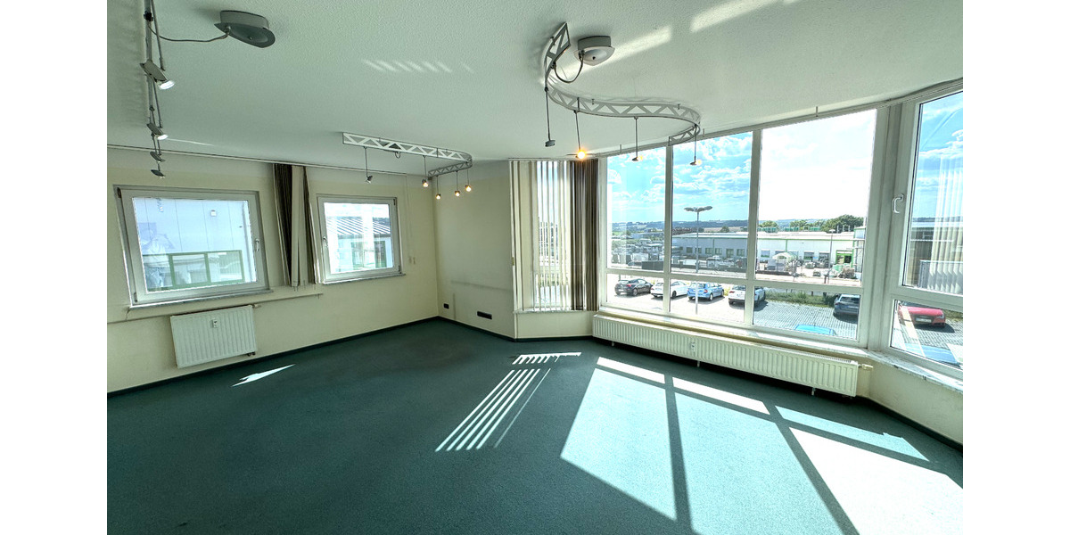 Gewerbeobjekt Stollberg (Erzgebirge) - 2.470&euro; | Angebot:21481973