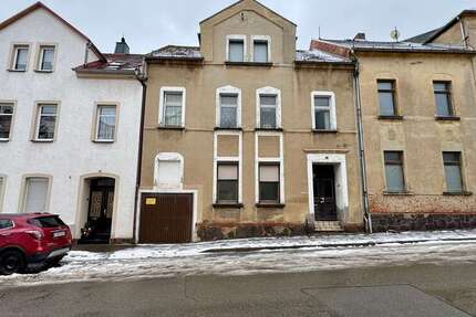 Haus Crimmitschau - 7 Zimmer, 134 m&sup2;, 20.000&euro; | Angebot:24520059