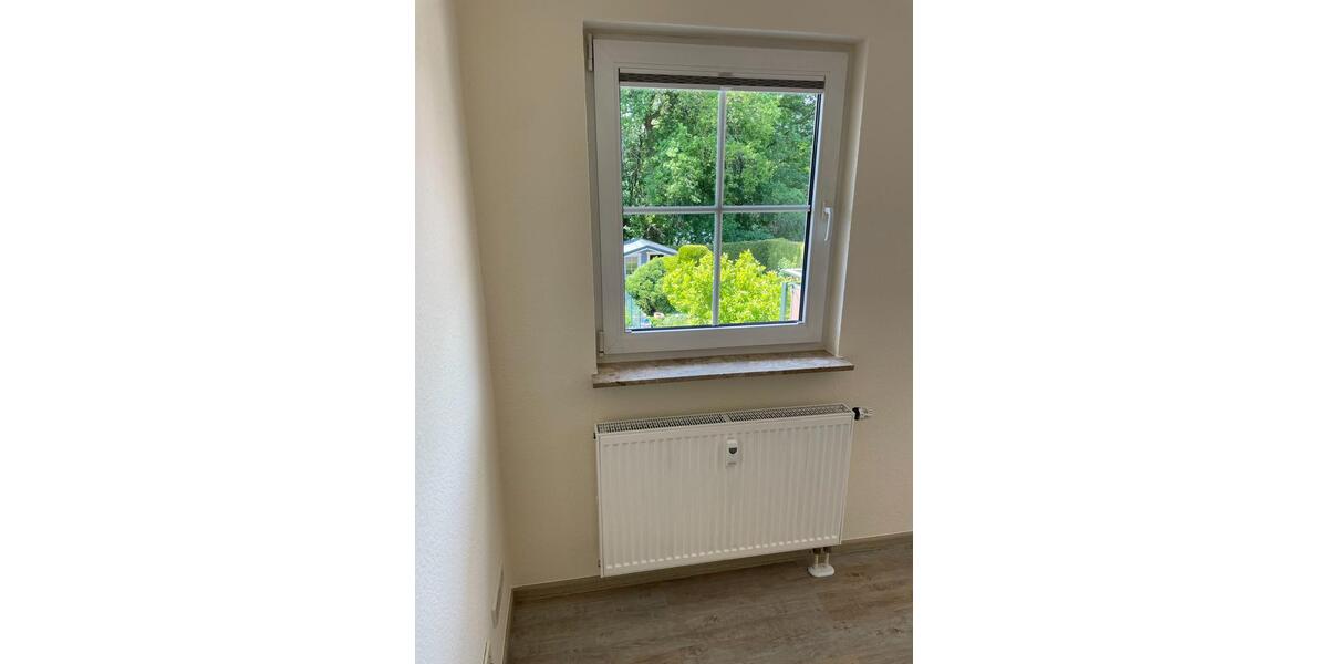 Etagenwohnung Schmölln - 1 Zimmer, 40 m&sup2;, 280&euro; | Angebot:25404964