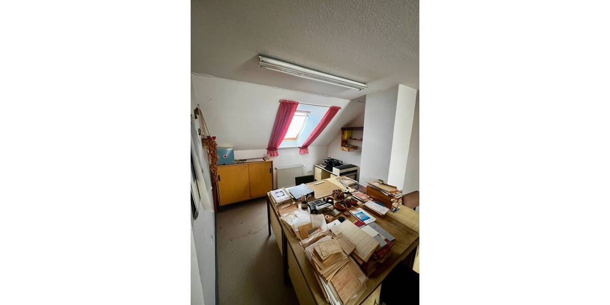 Mehrfamilienhaus, Wohnhaus Auerbach - 8 Zimmer, 160 m&sup2;, 69.000&euro; | Angebot:25746718