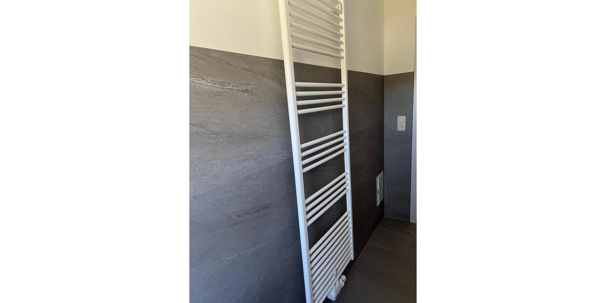 Etagenwohnung Glauchau - 2 Zimmer, 51 m&sup2;, 400&euro; | Angebot:26512370