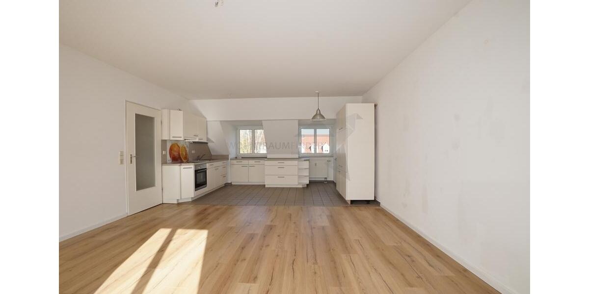 Dachgeschoßwohnung Zwickau Zwickau-West - 2 Zimmer, 58 m&sup2;, 399&euro; | Angebot:25306544
