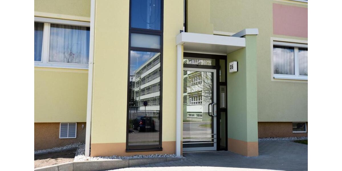 Erdgeschoßwohnung Hohenstein-Ernstthal Ernstthal - 3 Zimmer, 69 m&sup2;, 450&euro; | Angebot:19611496