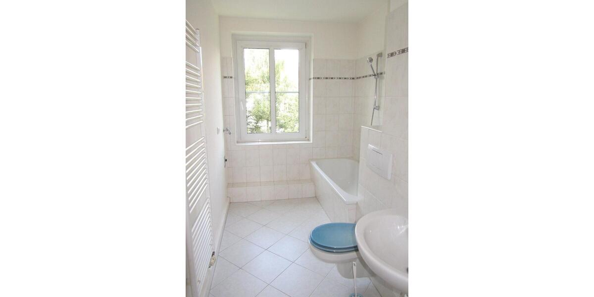 Etagenwohnung Zwickau Zwickau-Nord - 3 Zimmer, 71 m&sup2;, 454&euro; | Angebot:26678304