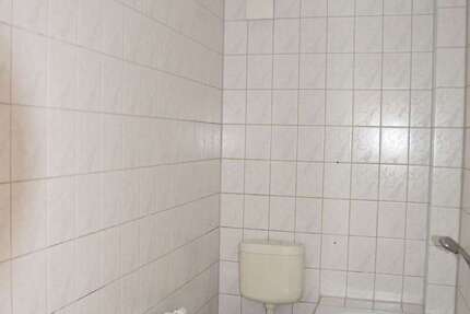 Wohnung Zwickau - 3 Zimmer, 66 m&sup2;, 340&euro; | Angebot:22539778