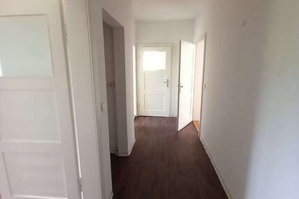 Wohnung Werdau - 3 Zimmer, 65 m&sup2;, 387&euro; | Angebot:22920087