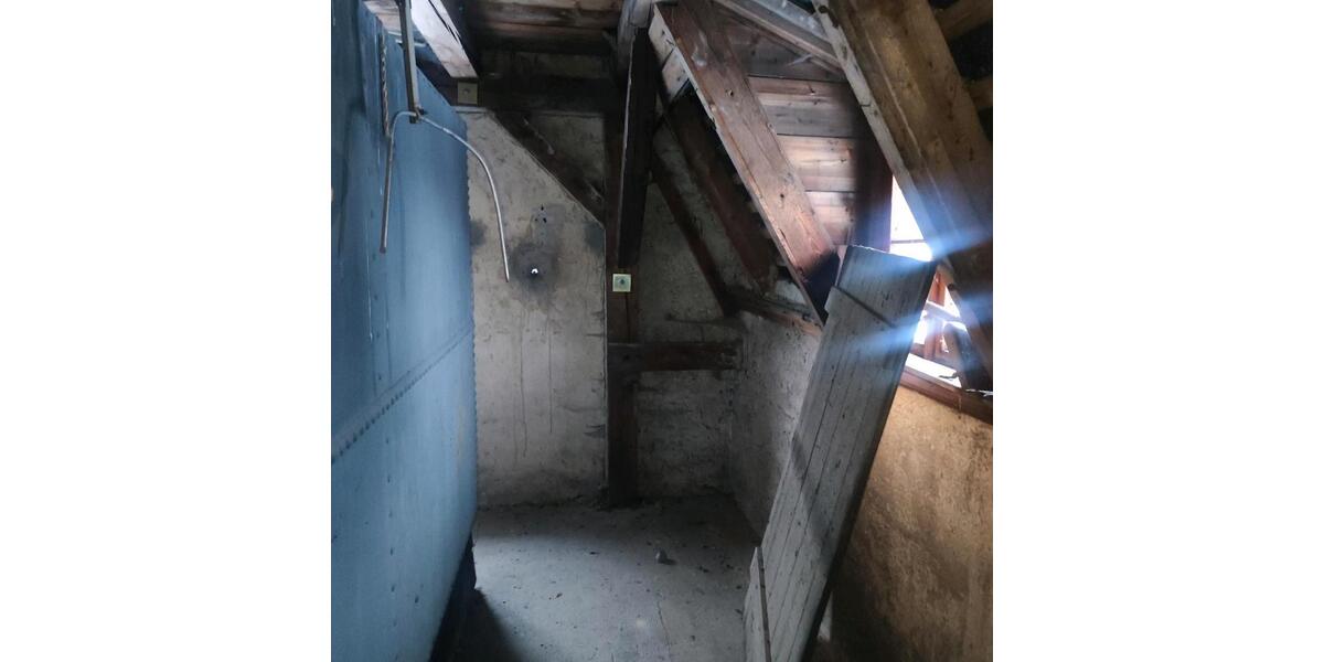 Einfamilienhaus Reichenbach im Vogtland - 2 Zimmer, 90 m&sup2;, 35.000&euro; | Angebot:25721282