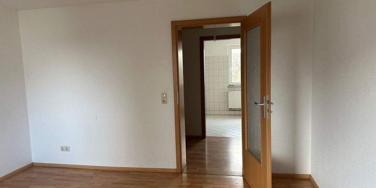 Etagenwohnung Netzschkau - 2 Zimmer, 53 m&sup2;, 268&euro; | Angebot:25864441