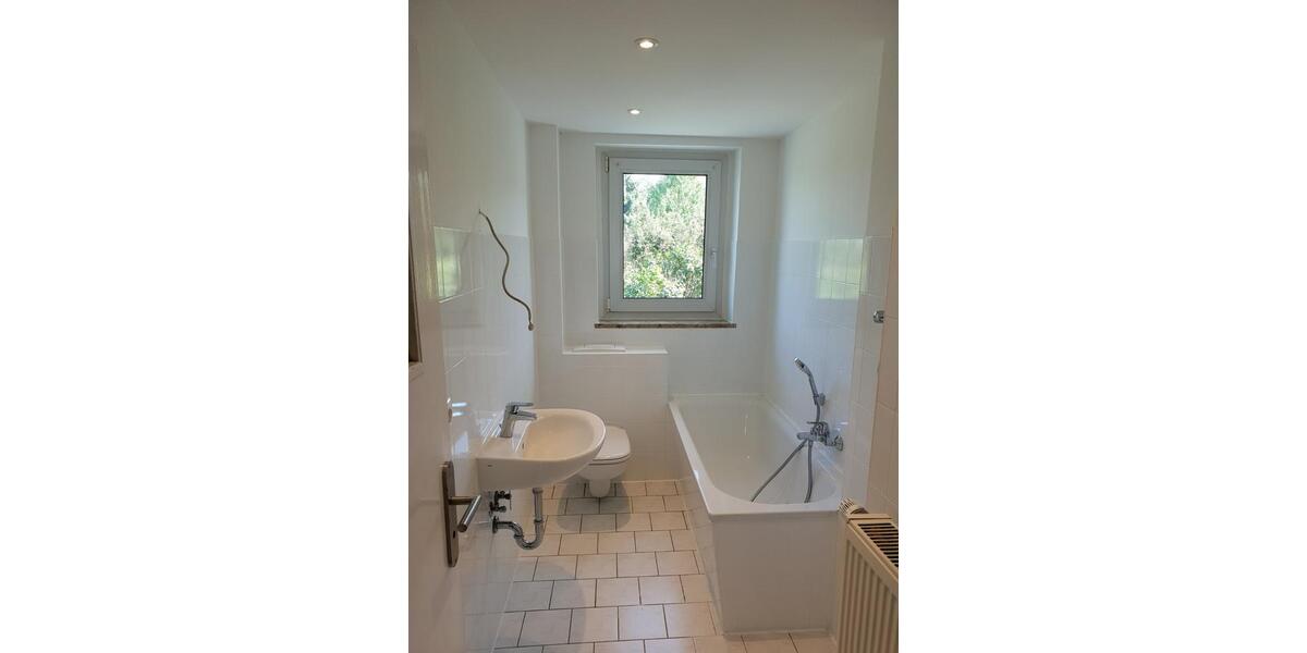 Hochparterre Gößnitz - 3 Zimmer, 58 m&sup2;, 319&euro; | Angebot:23511641