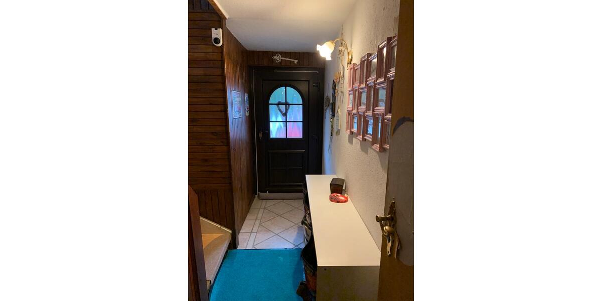 Doppelhaushälfte Aue-Bad Schlema Bad Schlema - 4.5 Zimmer, 95 m&sup2;, 150.000&euro; | Angebot:24511794