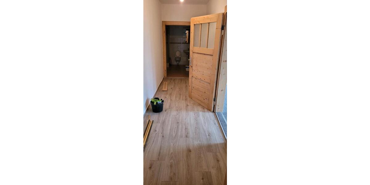 Etagenwohnung Falkenstein/Vogtland Vogtland - 6 Zimmer, 82 m&sup2;, 369&euro; | Angebot:24997077