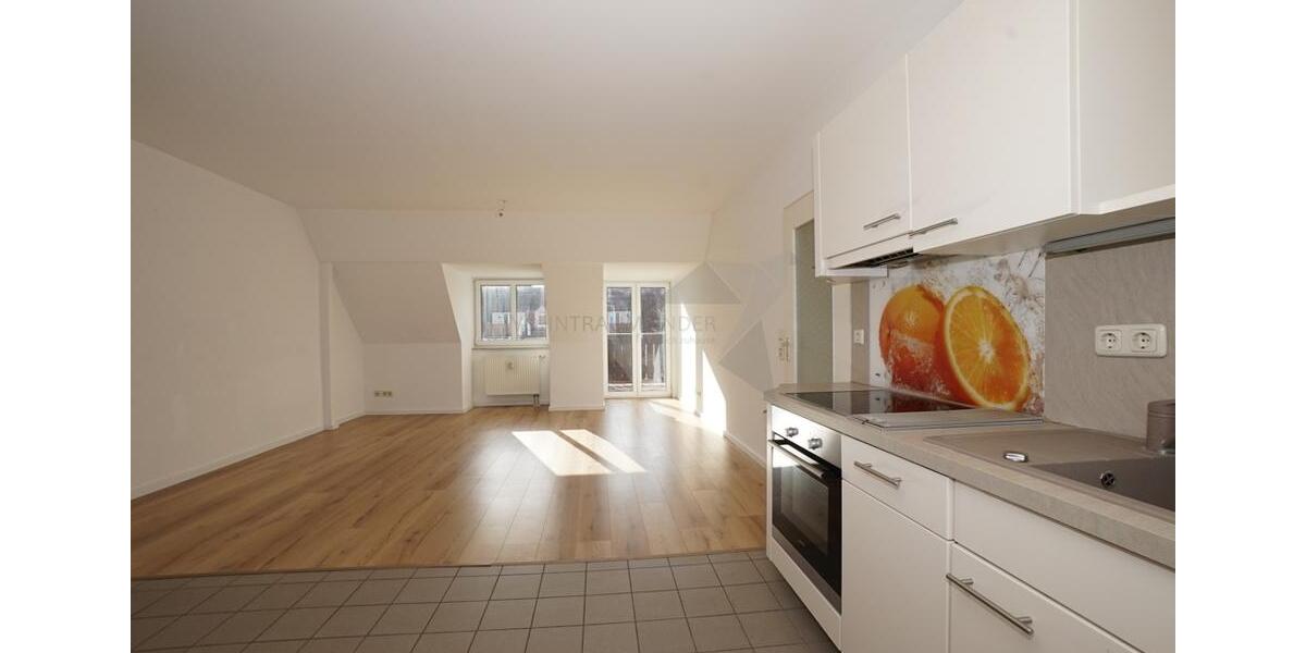 Dachgeschoßwohnung Zwickau Zwickau-West - 2 Zimmer, 58 m&sup2;, 399&euro; | Angebot:25306544