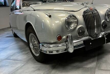 Jaguar MK II 2.127 km 39.850 &euro; Gersdorf 09355