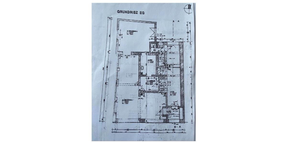 Mehrfamilienhaus, Wohnhaus Lichtenstein (Sachsen) - 11 Zimmer, 280 m&sup2;, 180.000&euro; | Angebot:26042197
